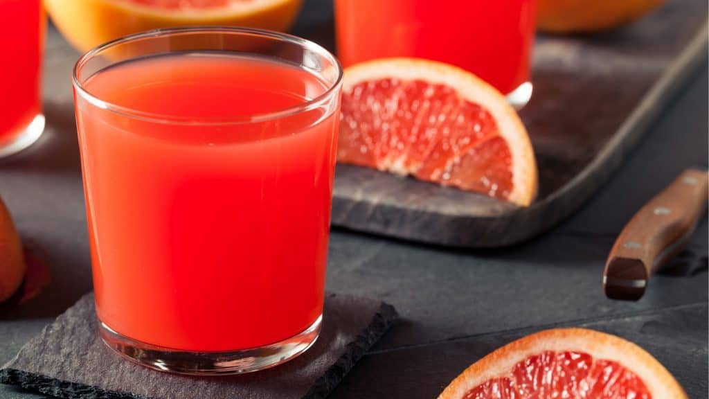 7 Of the Best Iron Rich Fruit Juices